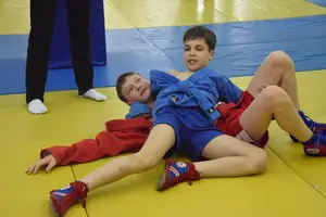 Первенство посвященное Дню Победы  по упрощенным правилам борьбы Дзюдо и Самбо 2013 г.р.