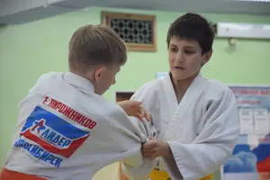 Первенство посвященное Дню Победы  по упрощенным правилам борьбы Дзюдо и Самбо 2013 г.р.