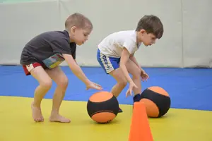 Эстафета посвященная Дню Защитника Отечества 2019-2020 г.р.